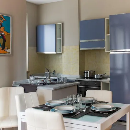 2-bedroom Apt, With Balcony & Aircondition - 50 M From The Lägenhet Marina di Pietrasanta